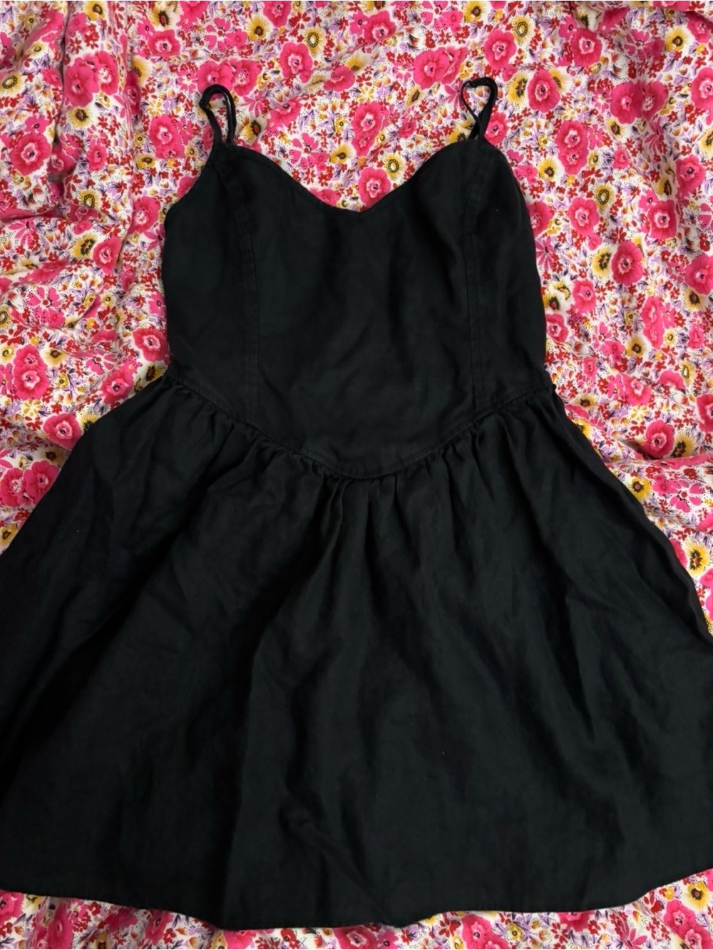 Aritzia Technique Poplin Linen Wilfred Black Mini Dress